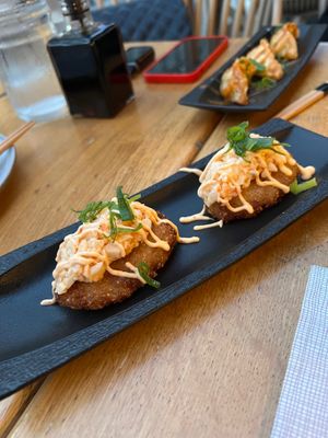 Lobster rolls on crunchy rice at Bloom Sushi in Paris
