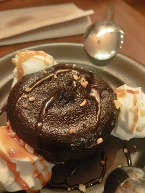  at Bloom Sushi in Paris