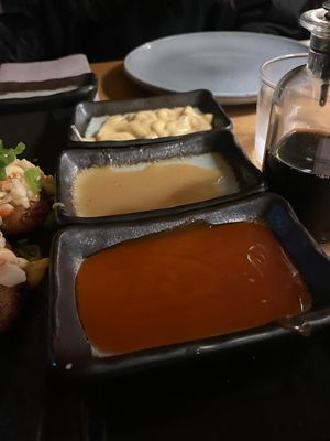 Vegan sauces at Bloom Sushi in Paris