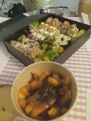  at Bloom Sushi in Paris