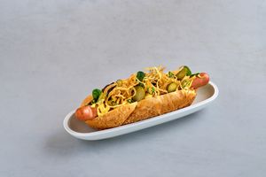 Alter Schwede
Sauerteig Bun I Wiener I Gurkerl I Senf I Röstzwiebeln at Lacanto in Freising