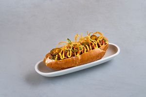 Barbecue
Sauerteig Bun I Pulled Pork I Cole-Slaw I Cheddar I Jalapenos I Röstzwiebeln at Lacanto in Freising