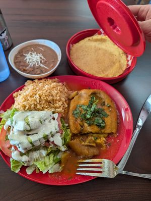 Chile relleno late w/ pinto beans & corn tortillas at El Cantaro Vegan Taqueria in Sacramento