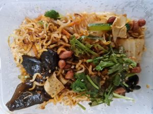 Fried mala noodle at SHU Vegetarian 蔬方斋 - Bedok in East Singapore