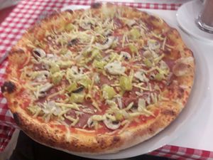 Vegan Zeus at Zeus Pizza in Berlin