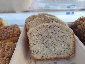 Vegan lemon poppy seed cake at Green Panda - Curacao in Willemstad