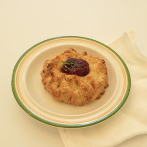 Raspberry peanut Scone at Meandri  in Busan