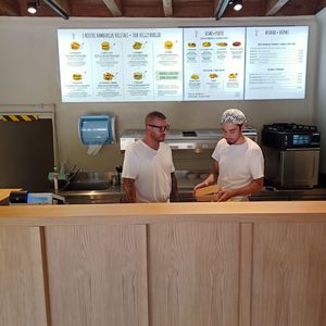  at Graniburger in Milan