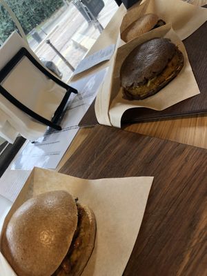 La gentil rosso, il saranceno, la faraona  at Graniburger in Milan