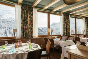 Panorama restaurant at Hotel Goldener Berg in Lech