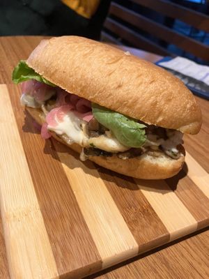 Sanduba de enryngui at Fermentaria in Florianopolis