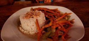 Vegan curry at La Puerta Café Vivero in El Remate