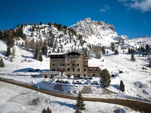  at Aidin Restaurant in Canazei