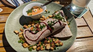Wrap mit Räuchertofu at Vital-Restaurant-Cafe in Ottensheim