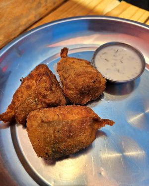 Papios Poppers at Papio's Place - Kiosk in Kihei