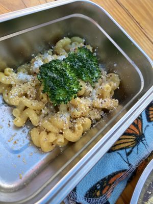  Kid's portion of mac 'n' trees at Papio's Place - Kiosk in Kihei