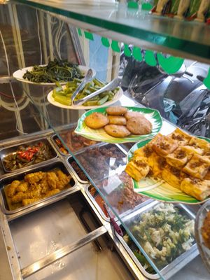  at Com Chay 27 in Phu Nhuan