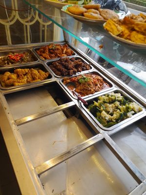  at Com Chay 27 in Phu Nhuan