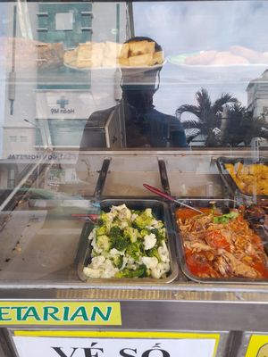  at Com Chay 27 in Phu Nhuan