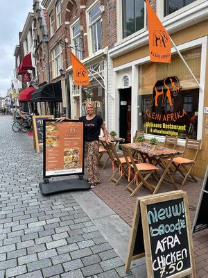  at Klein Afrika in Dordrecht