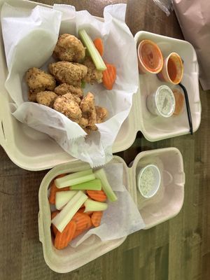 Buffalo Cauliflower! DELICIOUS !  at The Social Vegan - SV Lounge - Maybe closed in Tallahassee