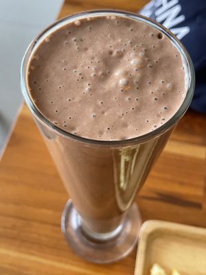 Reece’s cup smoothie, 40,000 kip  at Oon Jai Marketplace in Vientiane
