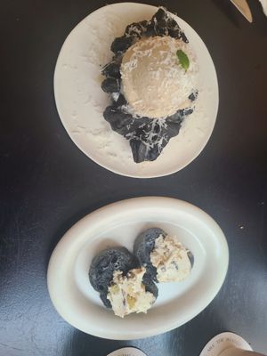 Bracken croffle, bracken baguette with chervil at ARP - 아르프 in Busan