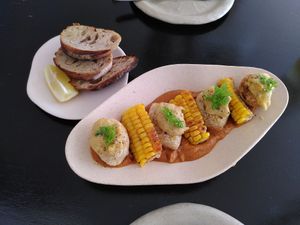 Panipuri and hummus at ARP - 아르프 in Busan