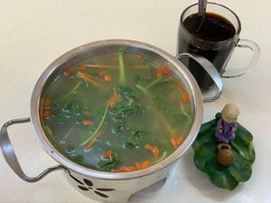 Wolfberry Spinach Soup 苋菜枸杞汤
Photo by Henry Lau aka Mr Purple at Jia Jia Vegetarian 佳佳素食 - Hougang in Northeast Singapore