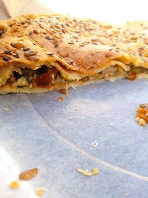 Empanada vegana at La Boca Comida Para Llevar in Santiago De Compostela