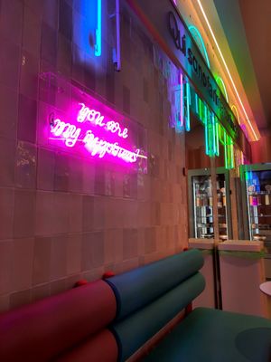 Great place with cheap and tasty ice cream at Iuppi Per Tutti in Polignano A Mare