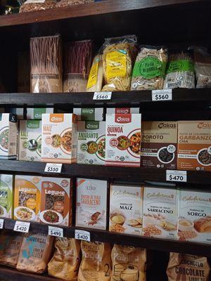 Productos at Almacén Campos Verde in Moron