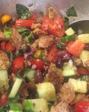 Fresh panzanella salad with local cherry tomatoes, cucumber and basil  at Lamingtons in Biggar