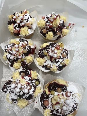  at Lamingtons in Biggar