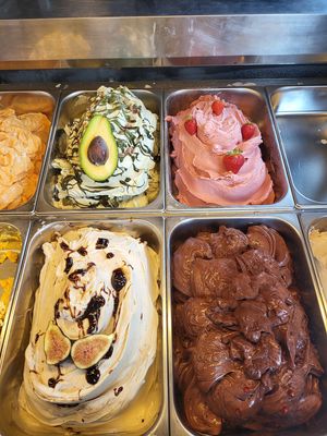 Vegan ice cream at PiranArt Restaurant & Gelateria & Caffeteria in Piran