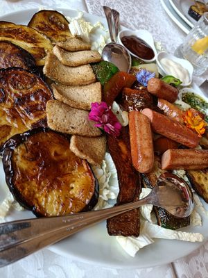 Vegan Grill plate at PiranArt Restaurant & Gelateria & Caffeteria in Piran