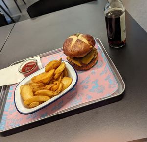  at Flip n Dip in Vienna