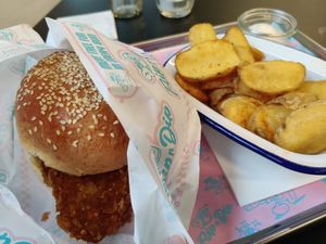  at Flip n Dip in Vienna