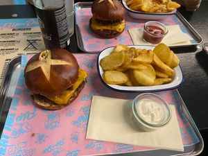   at Flip n Dip in Vienna