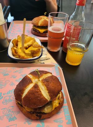  at Flip n Dip in Vienna