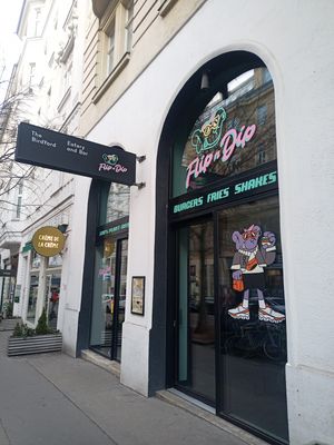  at Flip n Dip in Vienna