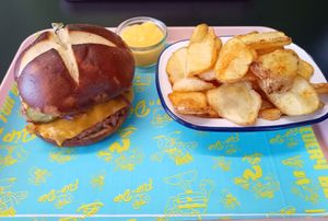 Flip'n Dip burger & Fries at Flip n Dip in Vienna