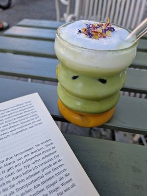 Iced Matcha Mango Latte at Maima Lounge in Ravensburg