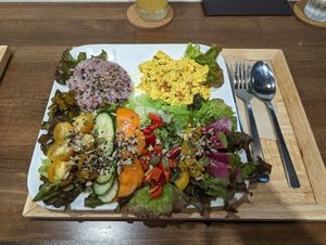 Tofu Scramble Vegetable Plate at Zirael Vegan Restaurant in Kyoto