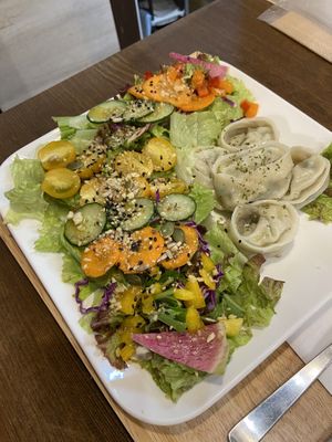 Vege dumplings 🥟  at Zirael Vegan Restaurant in Kyoto