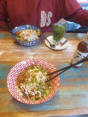 Red Curry Bowl & Indonesian Noodles 😋🥰 at Spicetrails in Freiburg