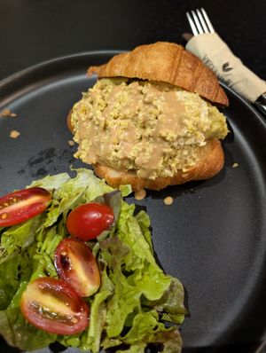 Avocado and scramble croissant at Veganerie - Kingkeaw in Bangkok