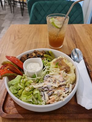 Meaty Bowl at Eat.Co in Bangkok