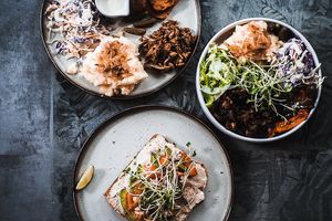 Hummus Toast, Meaty Bowl and No meat Feast at Eat.Co in Bangkok