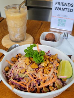 Monday daily meal. Peanut noodle dish sub tempeh -yummy! 😋 at Eat.Co in Bangkok